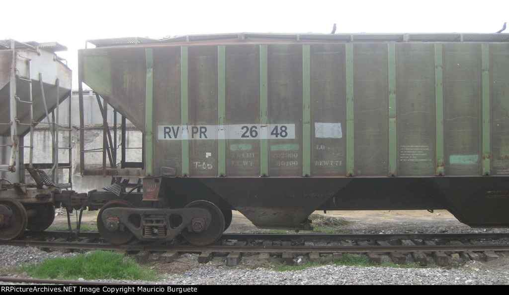 RVPR Covered hopper